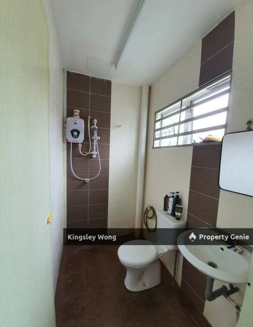 Simpang Pulai Taman Prima Gopeng Freehold Double Storey Terrace House  Kitchen Extended
