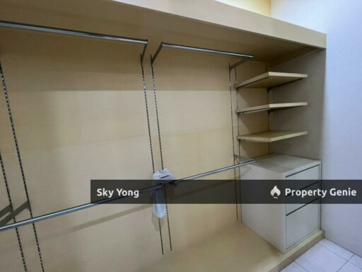 Raja Uda 2.5 Storey Terrace House Fully Furnished For Rent