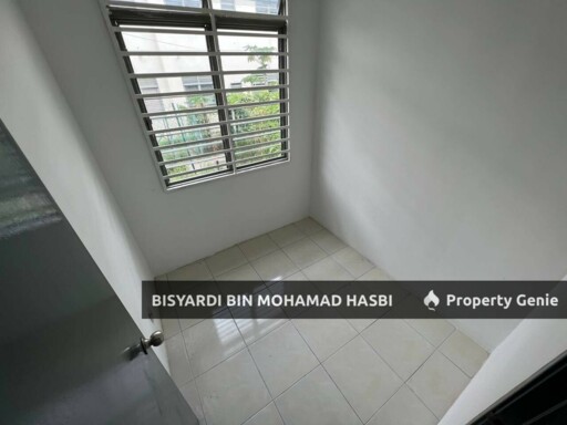 2 STOREY TERRACE TAMAN SALAK PERDANA, BANDAR BARU SALAK TINGGI, SEPANG .