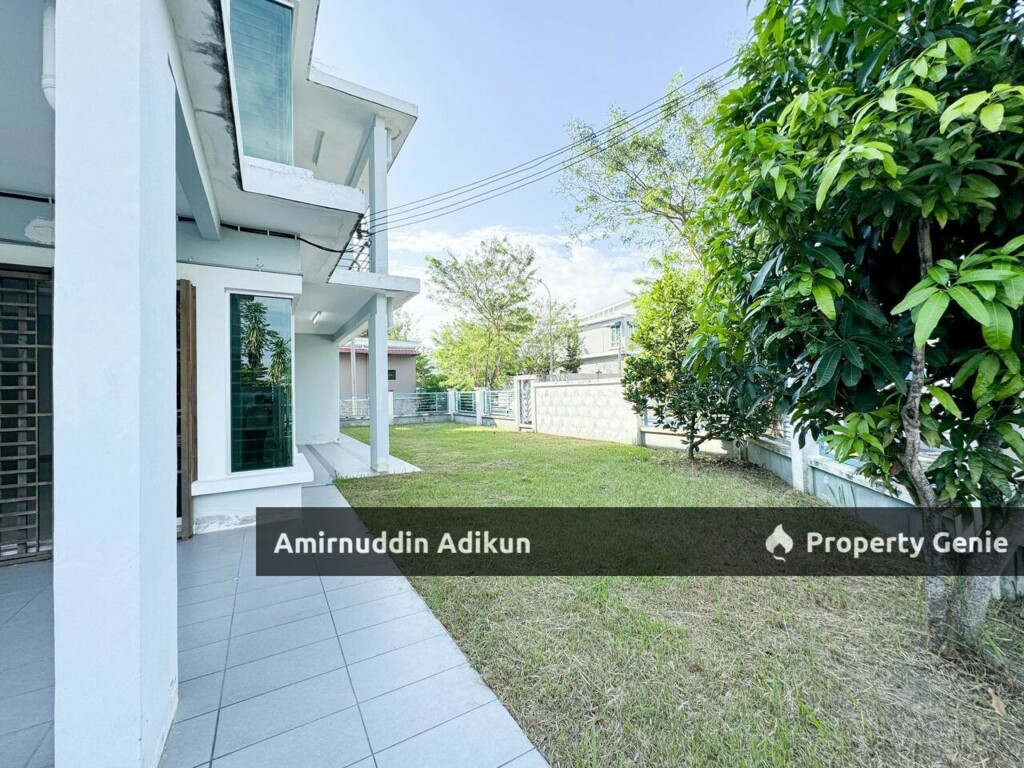 Corner Lot 2 Storey Terrace Taman Nusari Aman 2 Bandar Seri Sendayan Negeri Sembilan