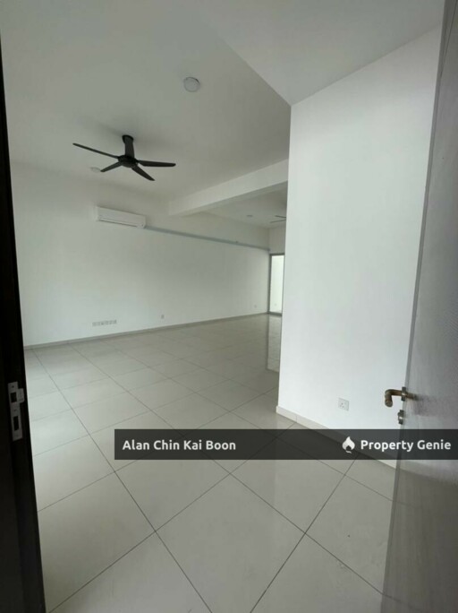 Nara Gamuda Gardens 2 storey terrace for sale