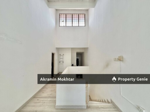 Freehold, End Lot & Renovated | Double Storey Terrace SS19, Subang Jaya