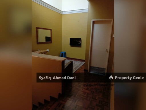 CLUSTER HOUSE DOUBLE STOREY (4 HOUSES SEMI D STYLED) Saujana Utama 1, Sungai Buloh