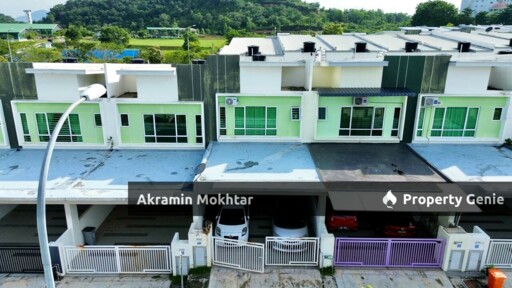 Freehold | Double Storey Superlink, Hijayu 3, Bandar Sri Sendayan, Seremban