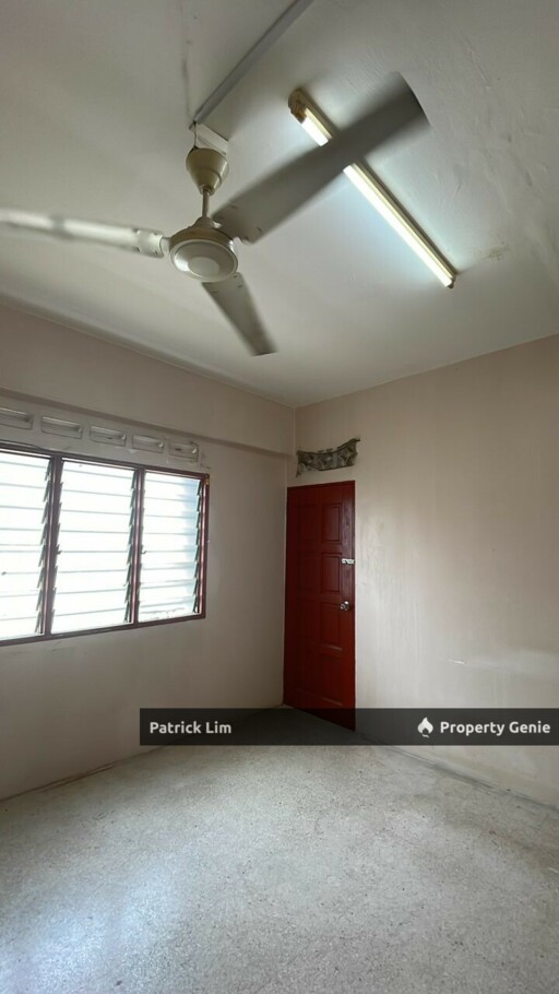 Pangsapuri Tun Sri Lanang (1St Floor) For Rent