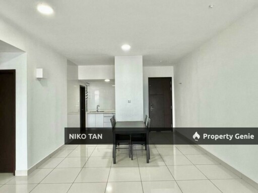 Molek Pulai Apartment with Fully Furnished For Sale