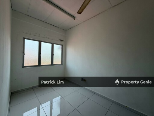 Paya Rumput Indah Townhouse (1st Floor) For Sale