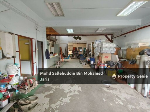 WAREHOUSE INDERA MAHKOTA 14