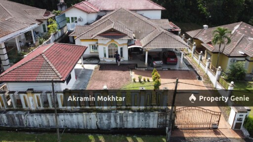 Freehold & Renovated | Setingkat Setengah Bungalow Jalan Tasik Biru Sungai Buloh