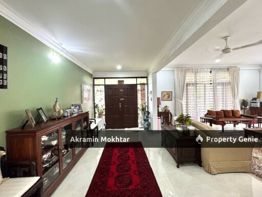 Freehold & Nice Garden | Double Storey Bungalow Kampung Tunku SS1, Petaling Jaya