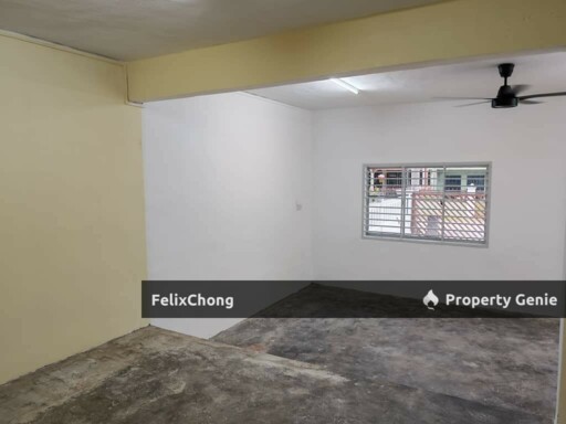 Taman Berlian 2 Sty Terrace,Jalan Berlian,Kluang,Renovated