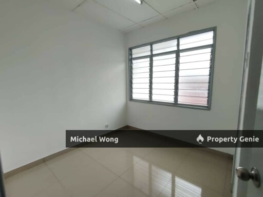 Jalan Anggerik 4 Bukit Sentosa for rent