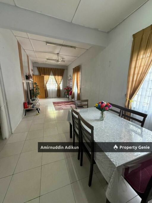 Sikamat College Height EndLot Single Storey