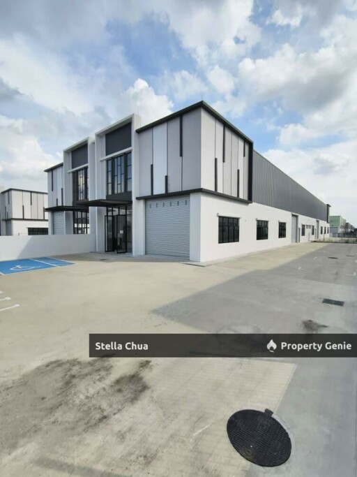 Single Storey Cluster Factory For RENT 📍Jalan Ekoperniagaan 3/x@Tmn Ekoperniagaan Phase 3@Eco Business Park 1