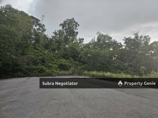 Land at Taman Sari Rawang