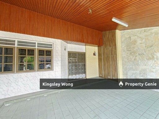 First Garden Renovated Double Storey Terrace House Near Falim Silibin Menglembu