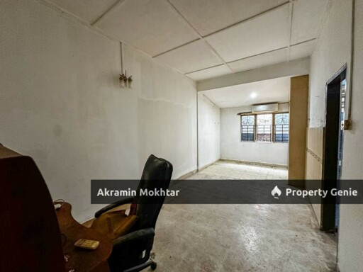 Freehold | 1 Storey Semi D Taman Sungai Jelok Kajang .