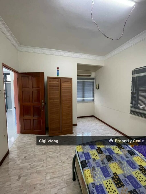 For Sales Golden Shower Condo Ruby