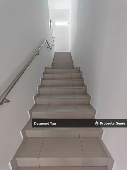 2 Storey Hijayu 3 Fellona, Hijayu 1, Suriaman , Sendayan ( End Lot & Full Loan 0% Down Payment )