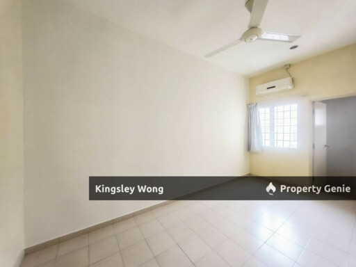 Seri Botani Palma Double Storey Terrace House Freehold Simple Renovated