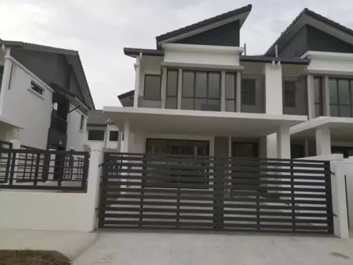 GLENMARIE HEIGHTS JOHOR