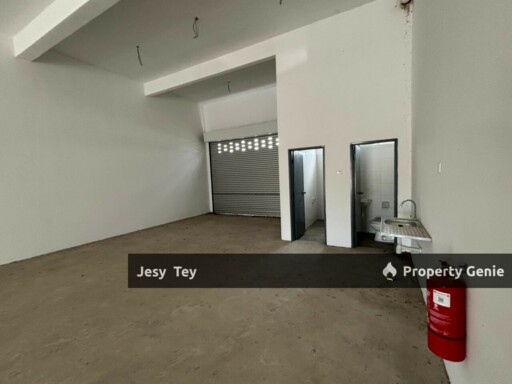 Bandar Alam Masai Ground Floor Shoplot For Rent