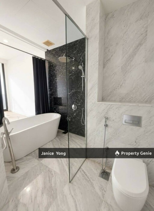 Imperia Condominium Puteri Harbour