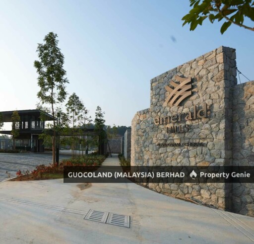 Emerald Hills, Alam Damai