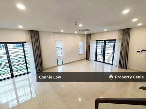 Bandar Seri Botani FREEHOLD Double Storey Semi D