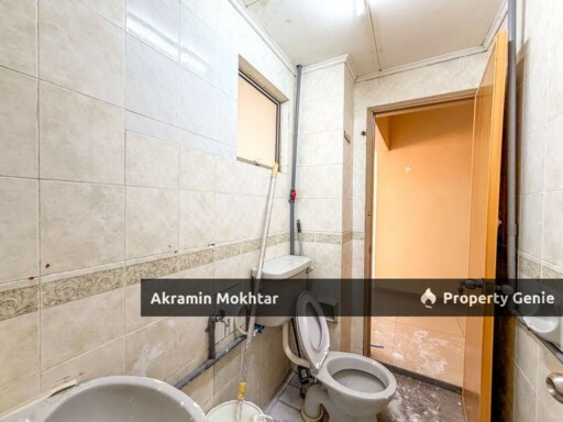 Facing Open & Extended | Double Storey Terrace Seksyen 13 Shah Alam