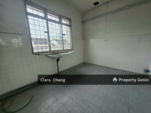 Taman Koperasi Kluang Double Storey Shoplot for Sale
