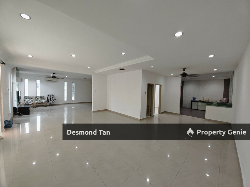 Taman Merpati ,Seremban, Taman Layang layang (Corner Lot)Renovated