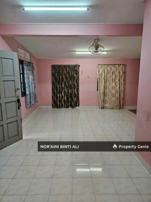 SEMI D SETINGKAT KG BARU KERTEH — UNTUK DIJUAL!