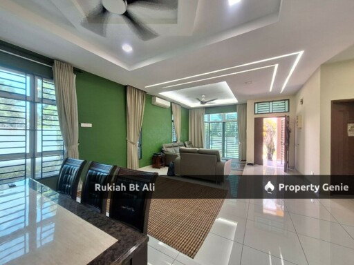 Corner Lot, 2Storey Bungalow Taman Bajuri, Olak Lempit, Only 18KM to KLIA