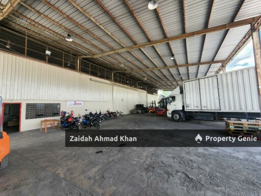 WareHouse Subang Jaya Mature and Strategic Location