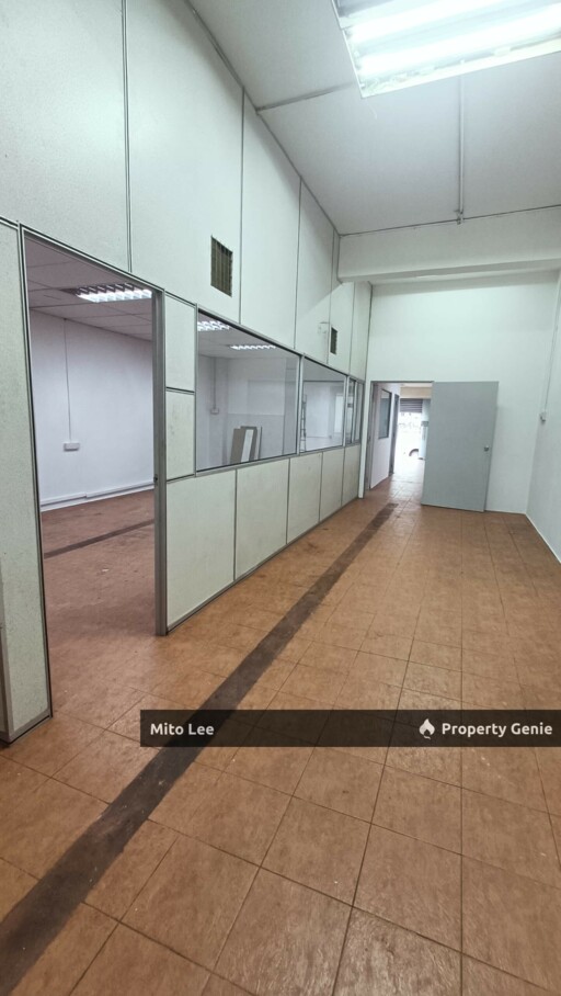 Desa Cemerlang Shop Lot For Rent!!