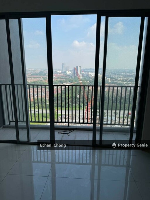 Gravit 8 Residence Partial Furnished For Sale