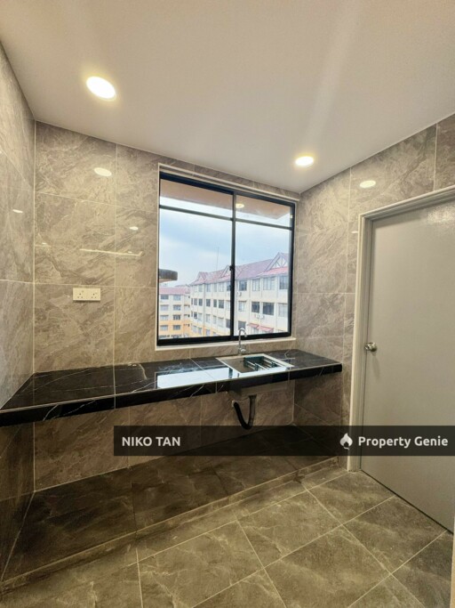Flat Nibong 28 With Fully Renovated Taman Daya