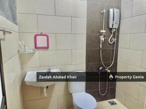 TAMAN ASA JAYA KAJANG DOUBLE STOREY HOUSE FOR SALE MOVE IN CONDITION