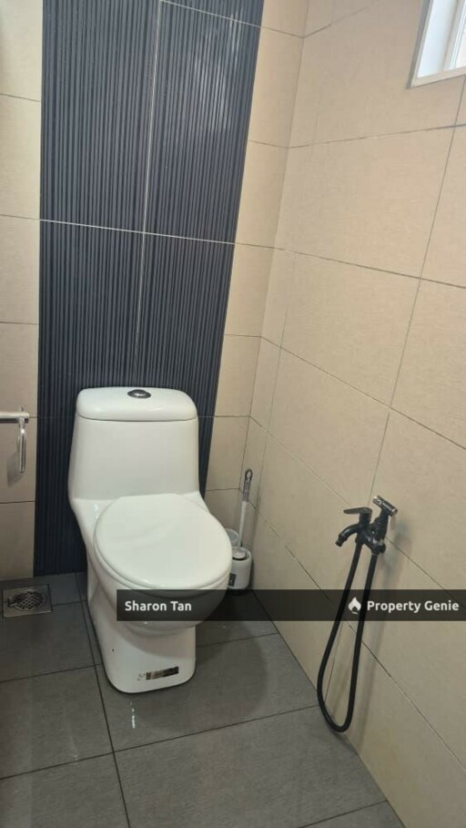 Larkin Residence Phase 2 JB Near Larkin Sentral Renovated Non Bumi Lot Leasehold