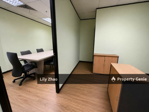 Ready Office for Sale, Furnished, 912 sqft, 5th Floor Centre Point Shopping Mall, Prime Area, Kota Kinabalu City, Sabah