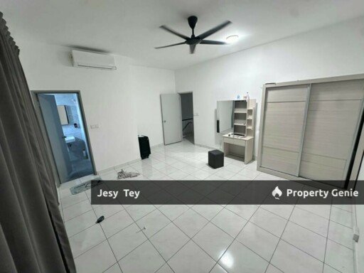 Taman Desa Palma Double Storey Terrace House Rent