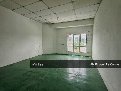 Corner 2nd Floor Shop Office-Taman Semenyih Sentral @ Semenyih-Ready Now