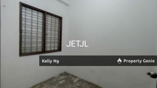 Double Sty House At Bukit Tinggi 1 Klang For Rent