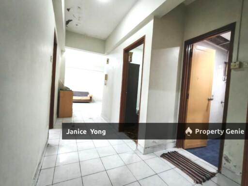 Dwi Mahkota Condominium @ Taman Bukit Aliff Tampoi