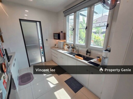 Stoneridge Eco Majestic Corner Lot Semi-D Cluster with Extra Land, Renovated Condition, Semenyih