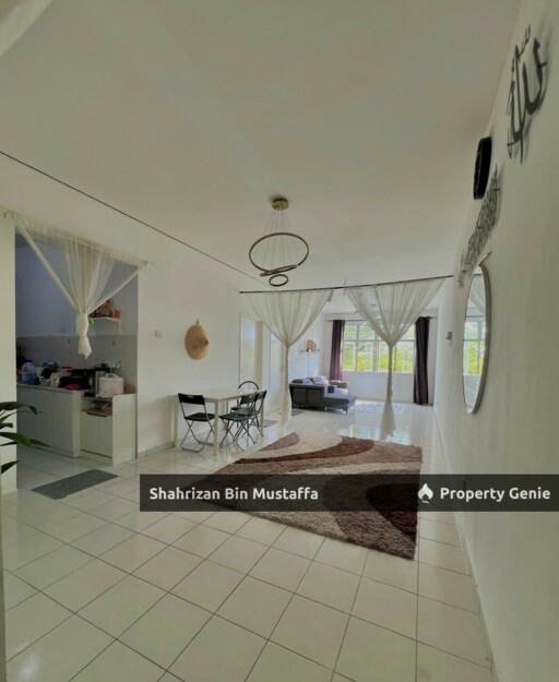Molek Ria Apartment. International Lot. Taman Molek, Johor Bahru