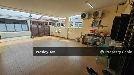 Below Value 1 Storey Ujong Pasir Freehold Fully Renovated & Extended