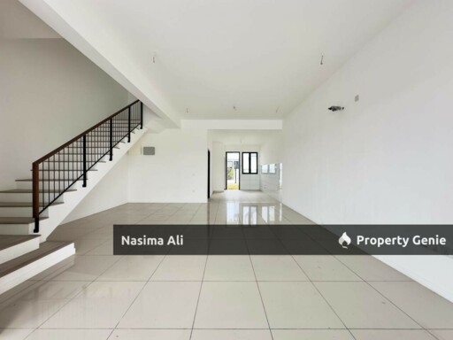 Open Facing Double Storey Bandar Bukit Raja Nadira Klang