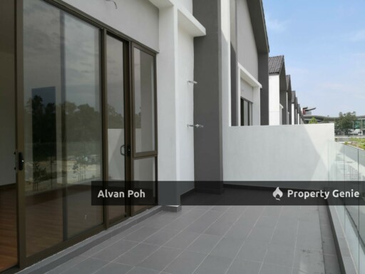 New Semi-D 2 Storey House